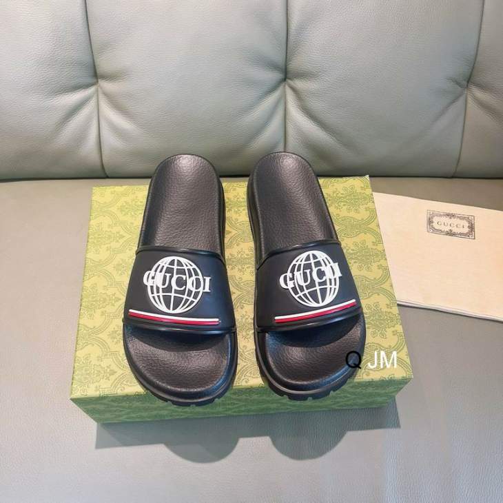 Picture of Gucci Slippers _SKUGuccisz35-45JM02111830